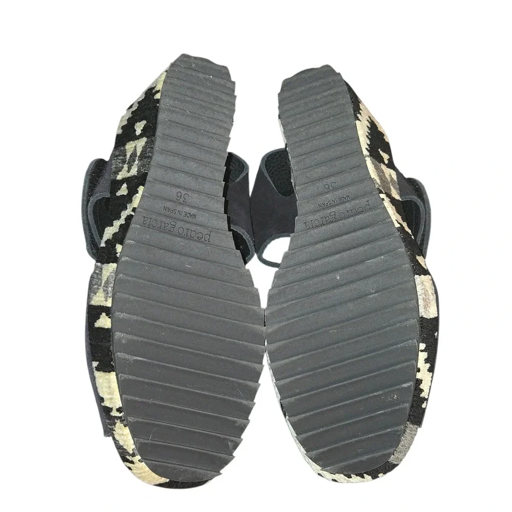 Pedro Garcia Wedge Sandals Womens 36 Black & Tan Tapestry & Suede Platform Spain